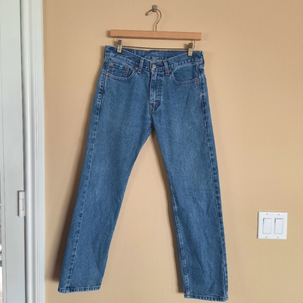 Levis 505 Classic Denim Blue Jeans Timeless Basics Workwear Casual